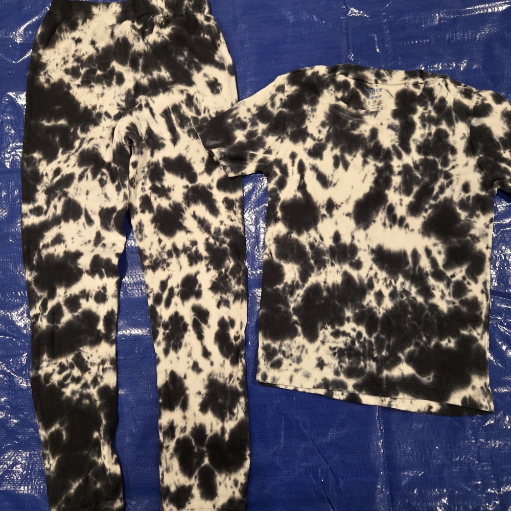 Boys Black And White Tie-dye Warm Pajama Set